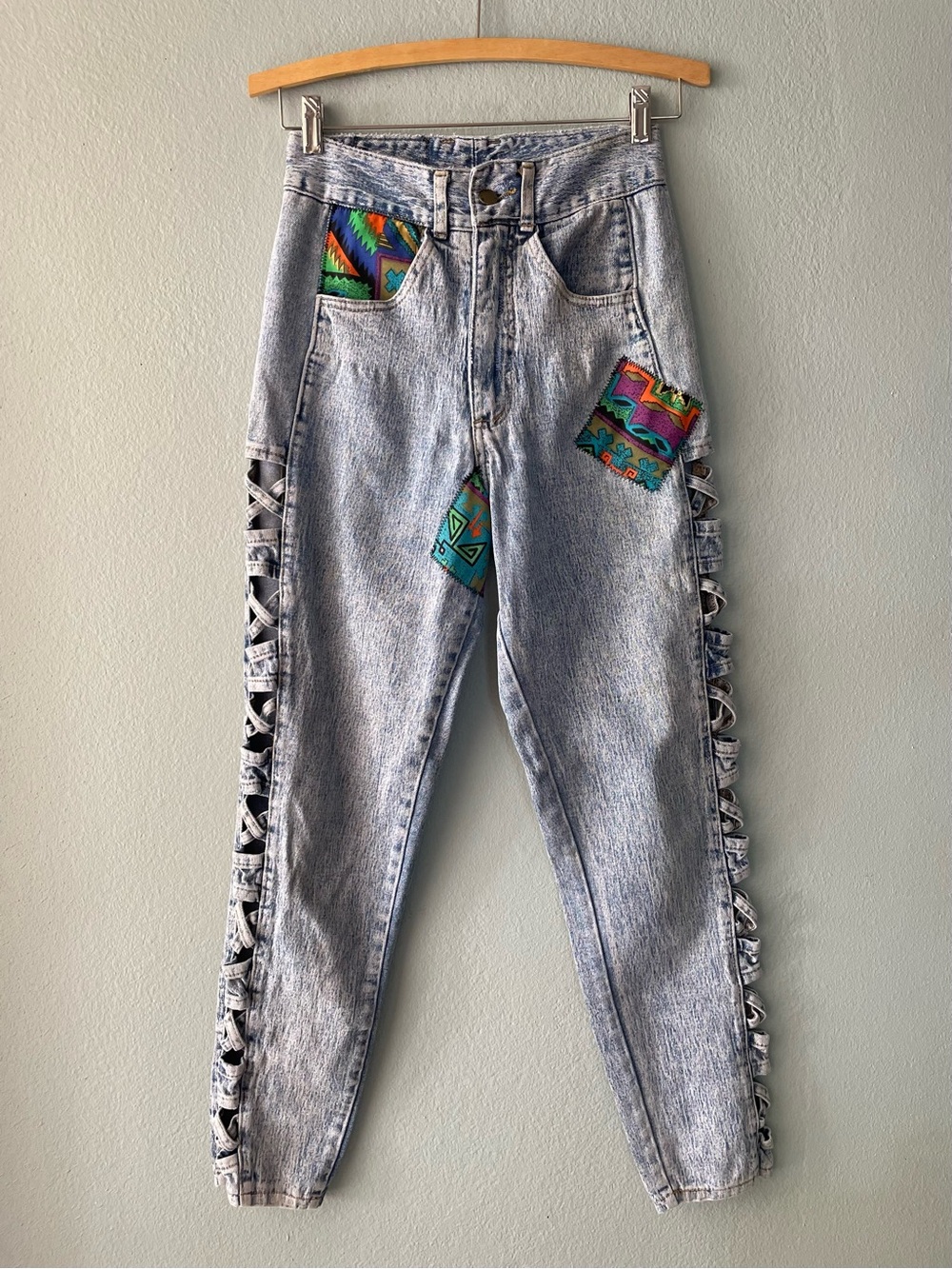 🌱5/$25🌱 Watch LA | Vtg 80s 90s Curvy Acid-Washed Patchwork Cut-Out Skinny Jeans